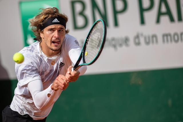 甲冠军和四 甲冠军和四